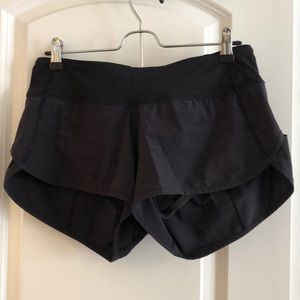 Lululemon speed short 2.5” size 4